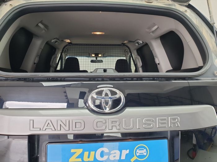 Toyota Landcruiser 2023