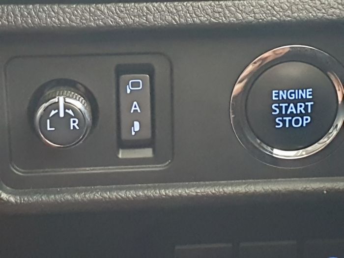 Toyota Landcruiser 2023