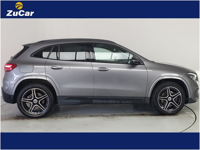 Mercedes-Benz GLA 2024