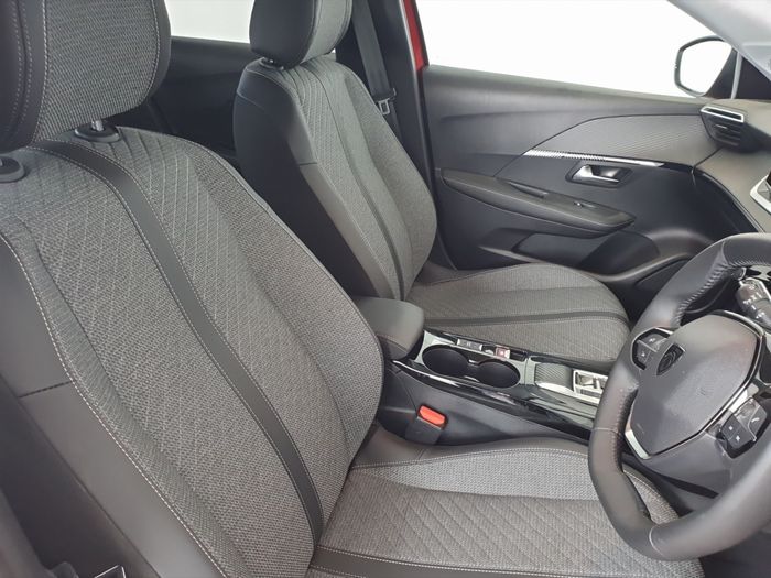 Peugeot 208 2024
