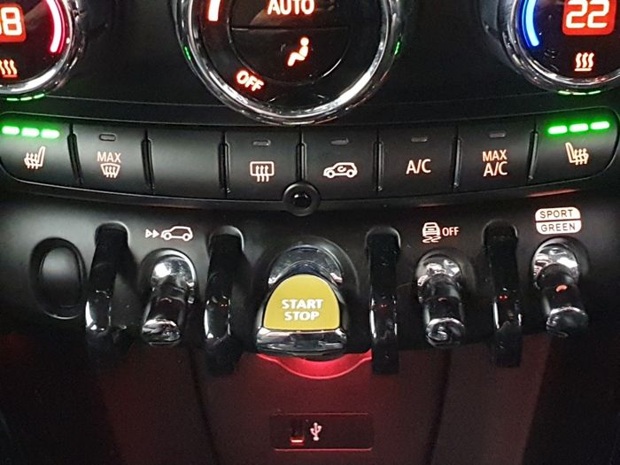 MINI Cooper 2020