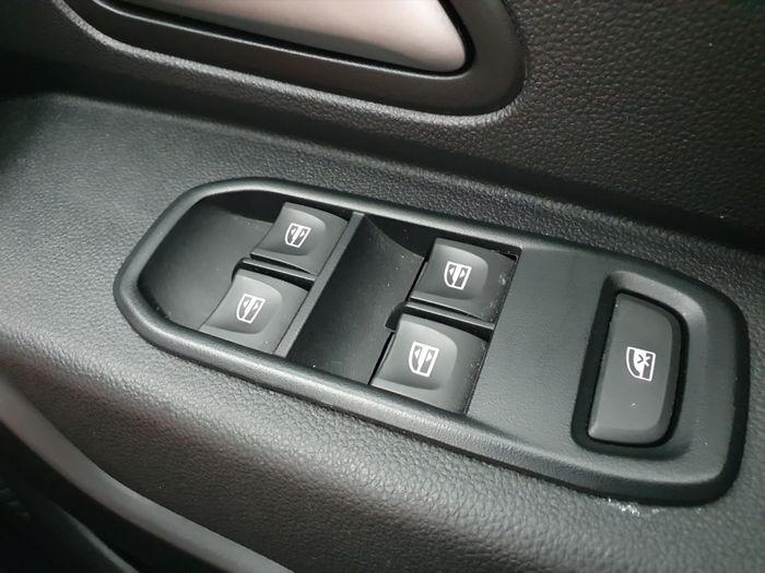 Dacia Duster 2023