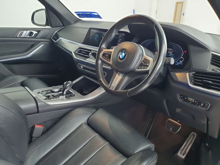BMW X5 2021