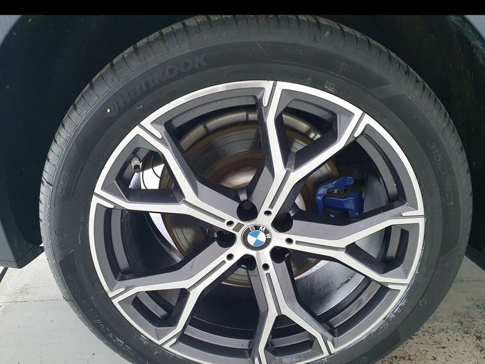 BMW X5 2021