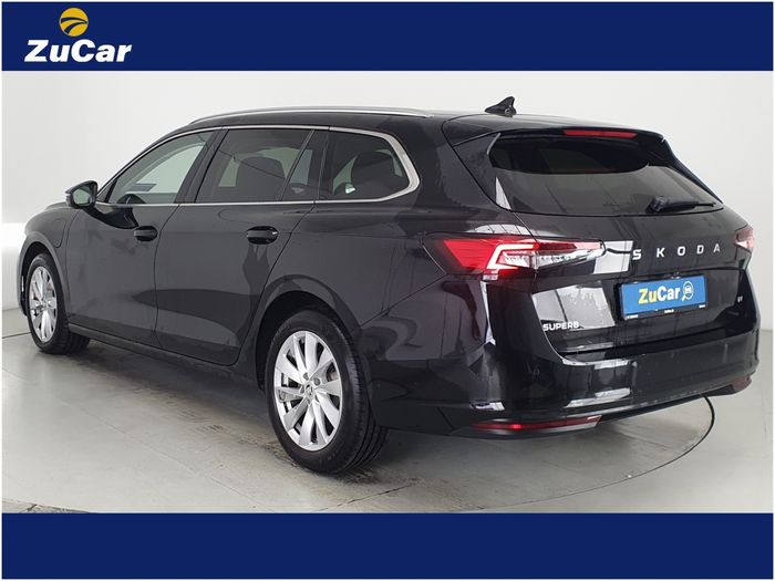 Skoda Superb 2025