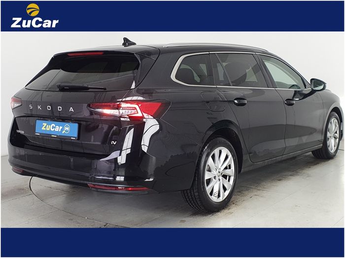 Skoda Superb 2025