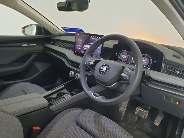 Skoda Superb 2025