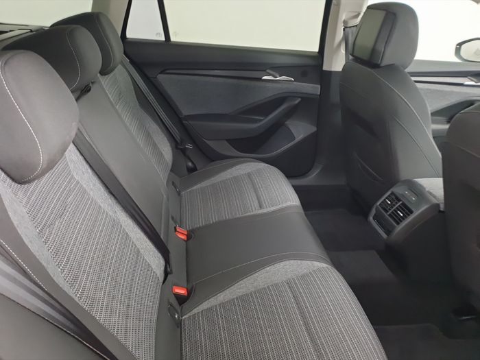Skoda Superb 2025