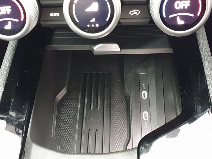 Skoda Superb 2025