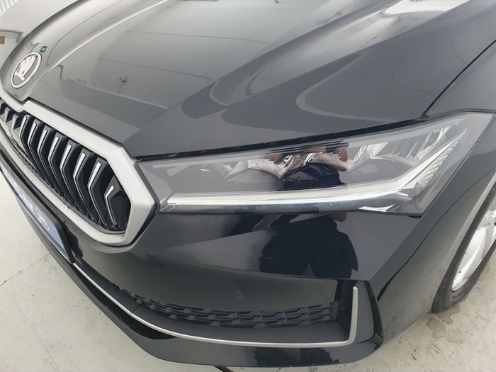 Skoda Superb 2025