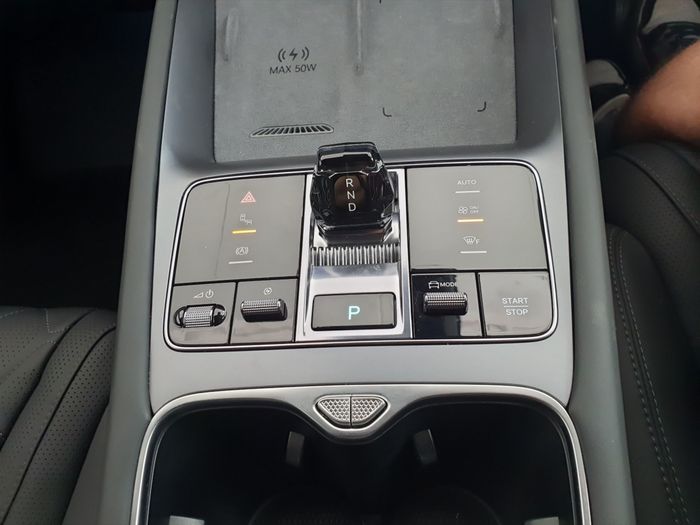 BYD SEALION 7 2025