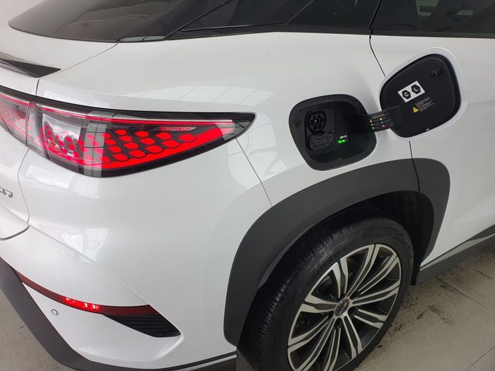 BYD SEALION 7 2025