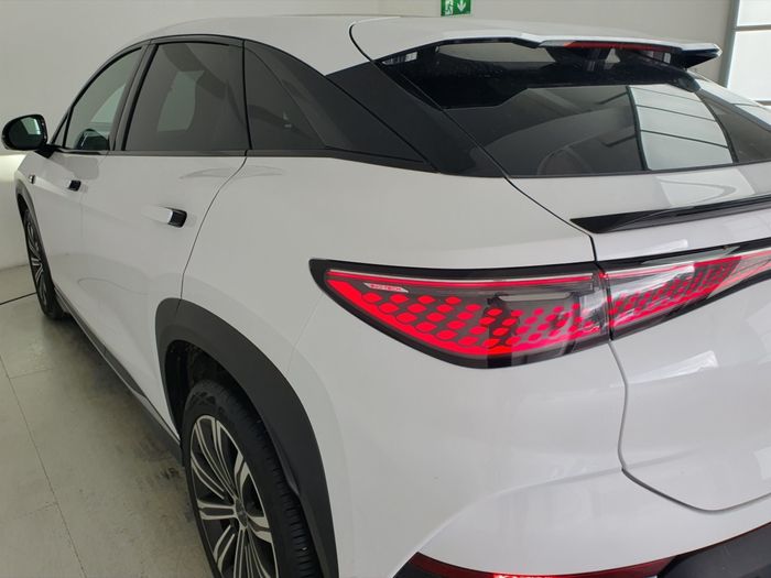 BYD SEALION 7 2025