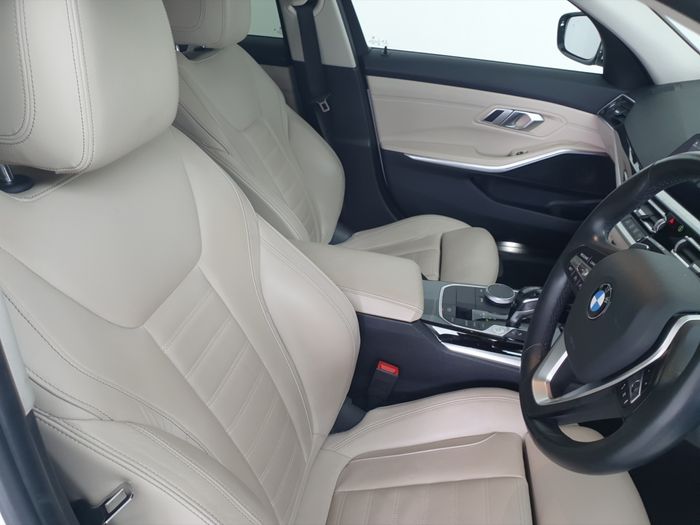 BMW 3 Series 2020