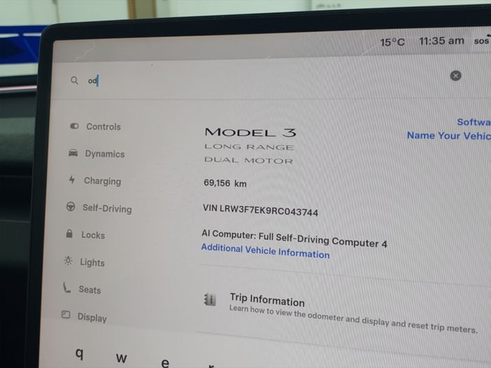 Tesla Model 3 2024