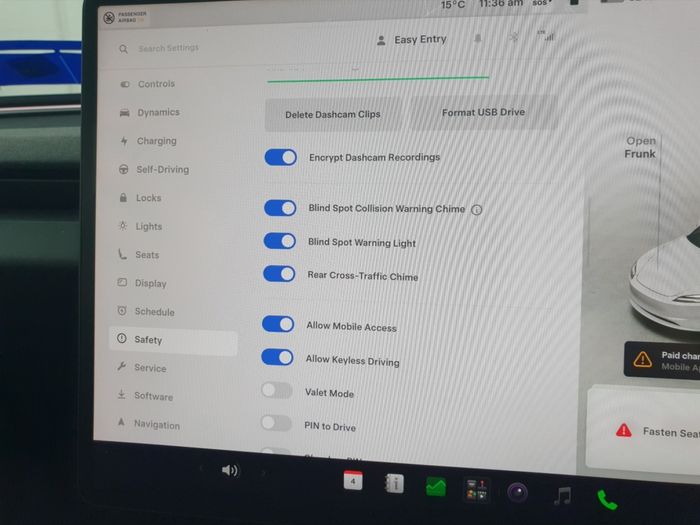 Tesla Model 3 2024