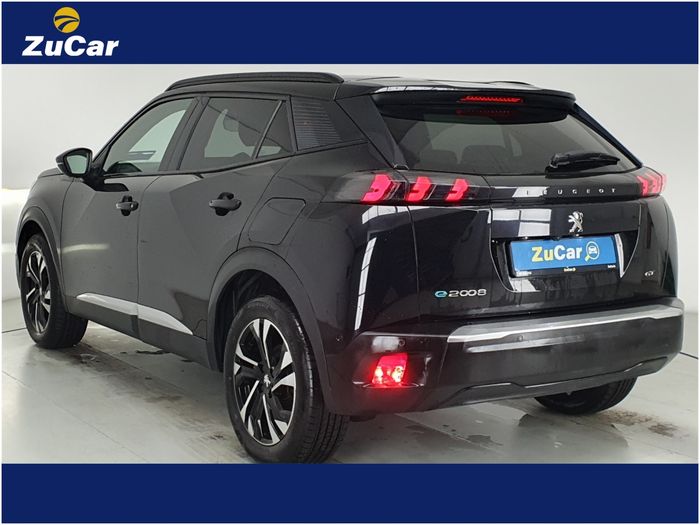 Peugeot 2008 2021