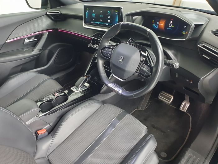 Peugeot 2008 2021