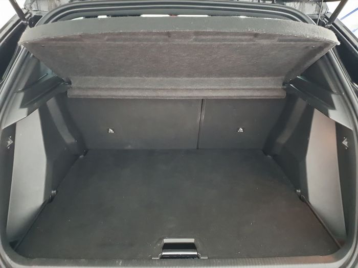Peugeot 2008 2021