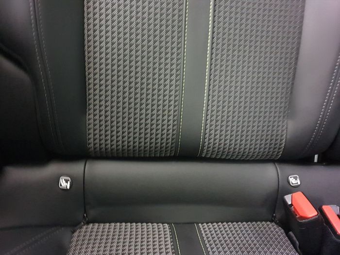 Peugeot 2008 2021