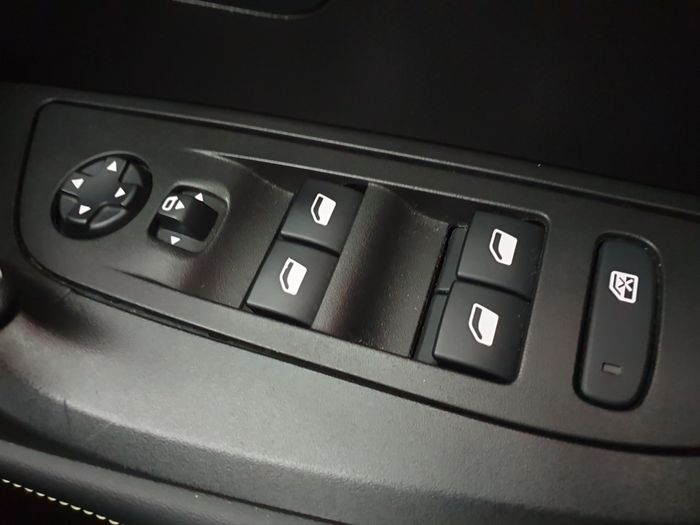Peugeot 2008 2021