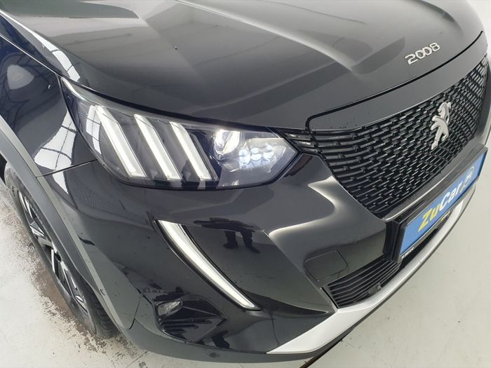 Peugeot 2008 2021