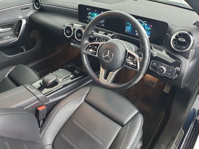 Mercedes-Benz CLA 2021