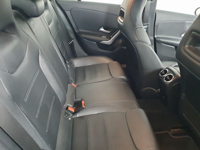 Mercedes-Benz CLA 2021