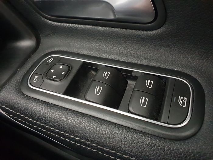 Mercedes-Benz CLA 2021