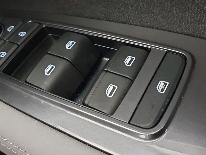 BYD DOLPHIN 2025