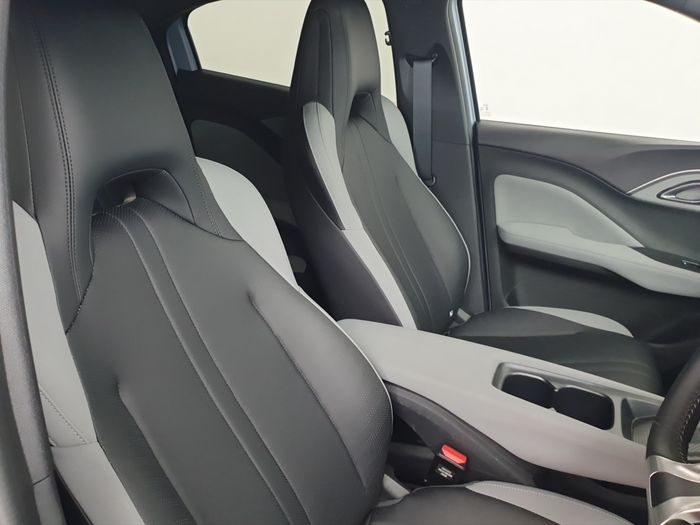 BYD DOLPHIN 2025