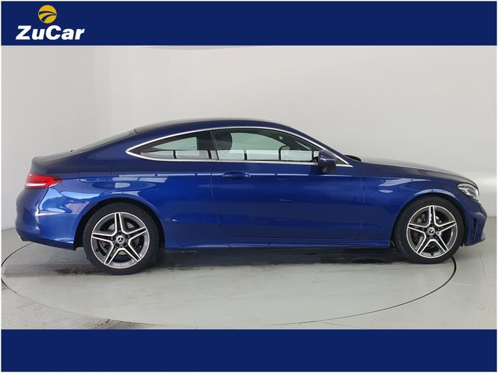 Mercedes-Benz C-Class 2021