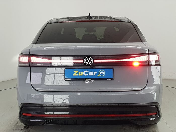Volkswagen ID.7 2024