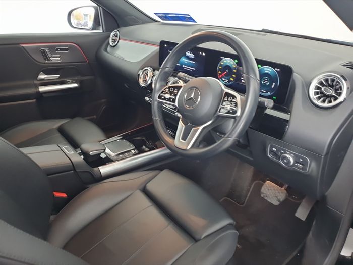 Mercedes-Benz EQA 2022