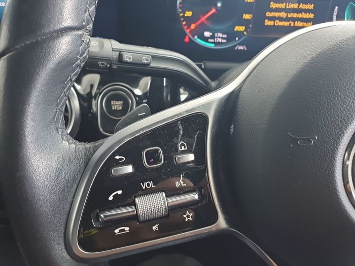 Mercedes-Benz EQA 2022