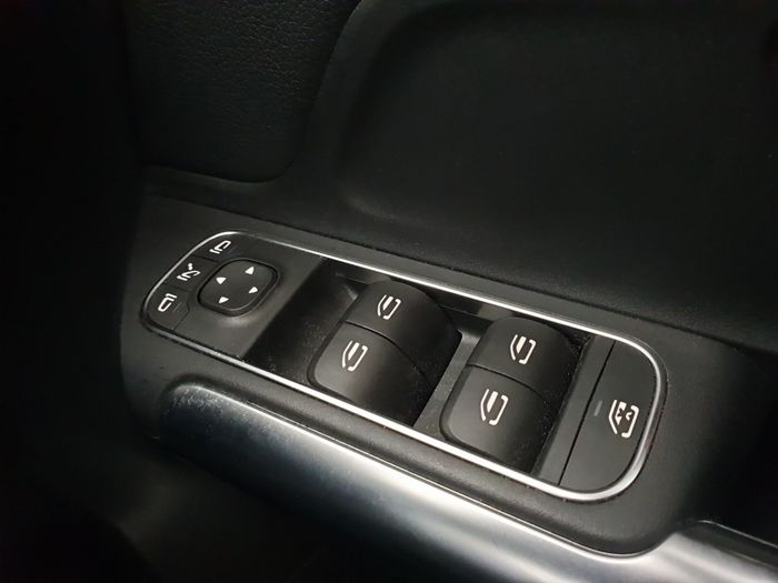 Mercedes-Benz EQA 2022