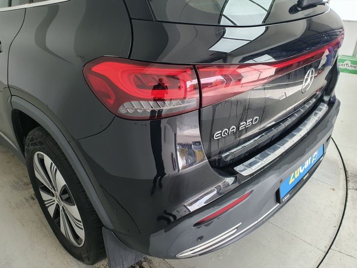 Mercedes-Benz EQA 2022