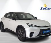 Lexus LBX 2024