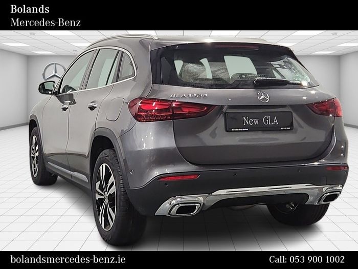 Mercedes-Benz GLA 2026
