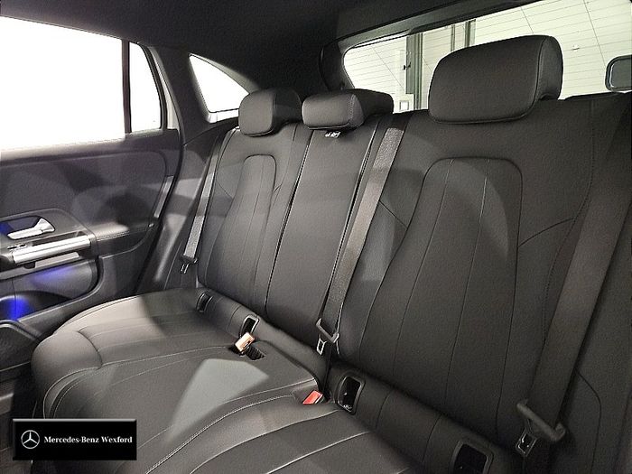 Mercedes-Benz GLA 2026