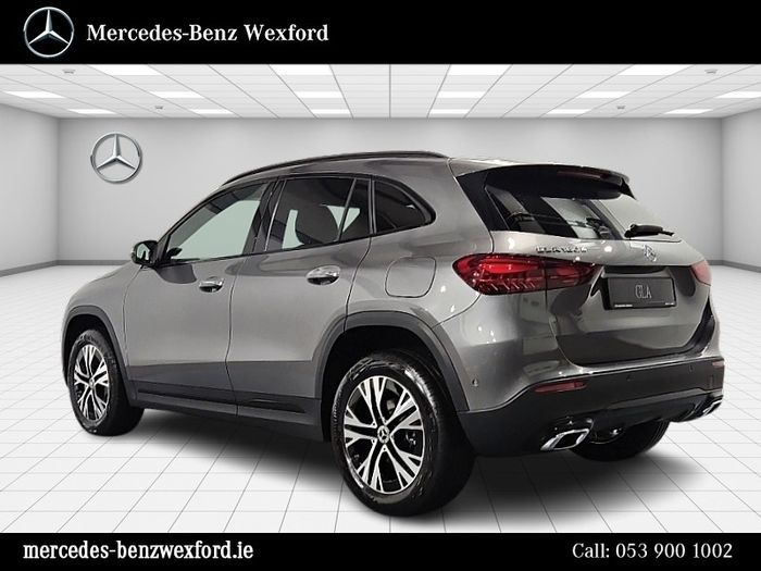 Mercedes-Benz GLA 2026