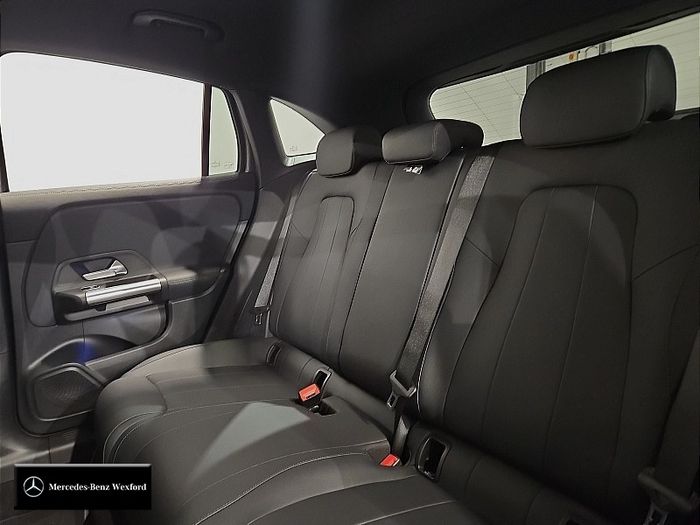 Mercedes-Benz GLA 2026