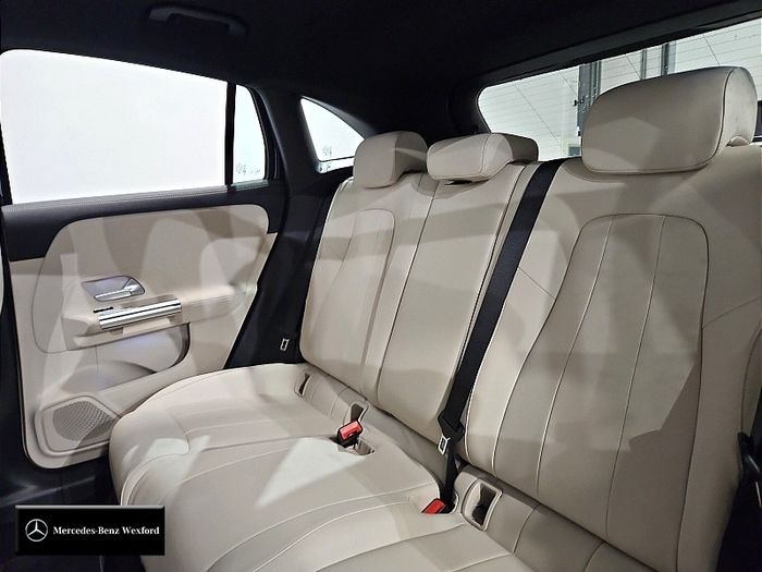 Mercedes-Benz GLA 2026