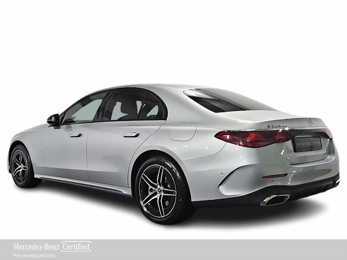 Mercedes-Benz E-Class 2024