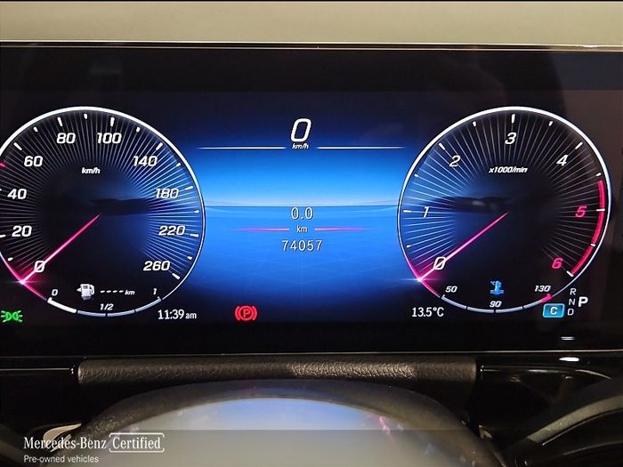 Mercedes-Benz GLA 2024