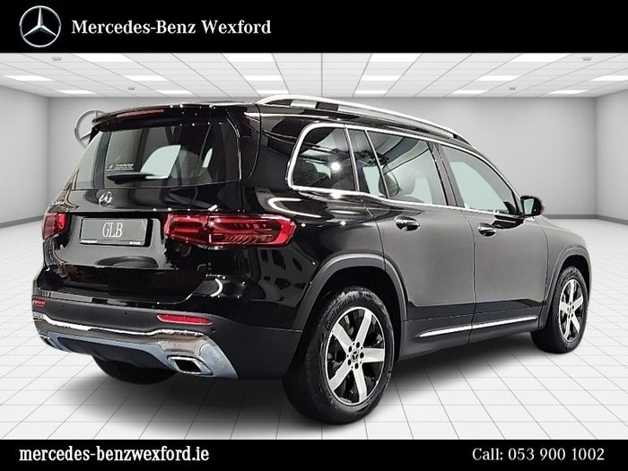 Mercedes-Benz GLB 2026