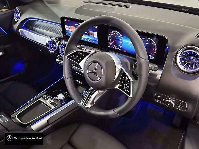 Mercedes-Benz GLB 2026