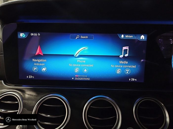 Mercedes-Benz E-Class 2021
