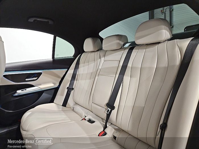 Mercedes-Benz E-Class 2024