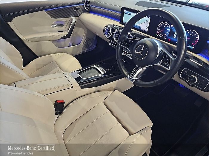 Mercedes-Benz CLA 2024